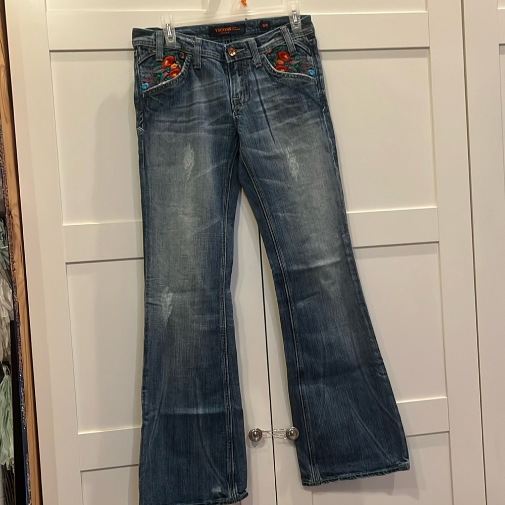 Vigoss Embellished Jeans
